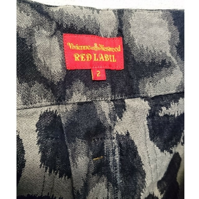 Vivienne Westwood(ヴィヴィアンウエストウッド)のvivienne westwood redrebel レオパード柄ショートパンツ レディースのパンツ(ショートパンツ)の商品写真