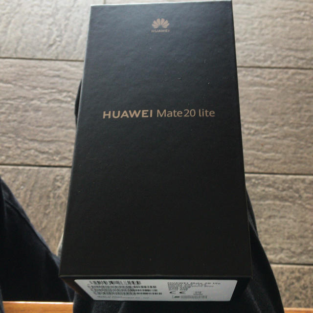 HUAWEI Mate 20 lite