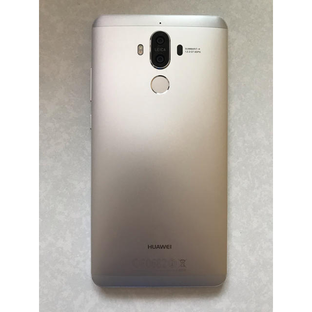 スマホ/家電/カメラHUAWEI  Mate9 国内版SIMフリー ムーンライトシルバー