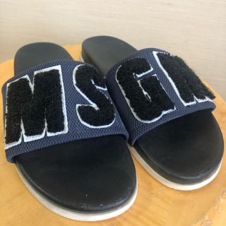 エムエスジイエム(MSGM)のMSGM サンダル　プールサンダル (サンダル)