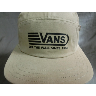 ヴァンズ(VANS)のバンズ【OFF THE WALL】5パネル ファスナーポケット付CAP(キャップ)