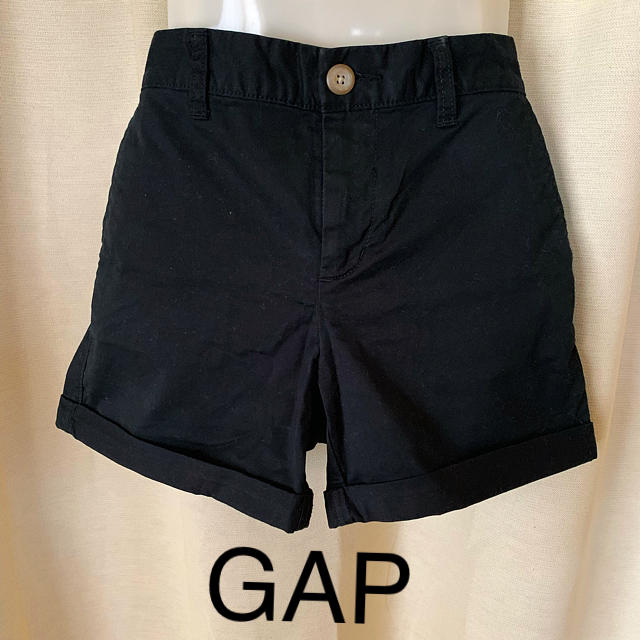 GAP(ギャップ)のGAP  ブラックショートパンツ  新品 レディースのパンツ(ショートパンツ)の商品写真