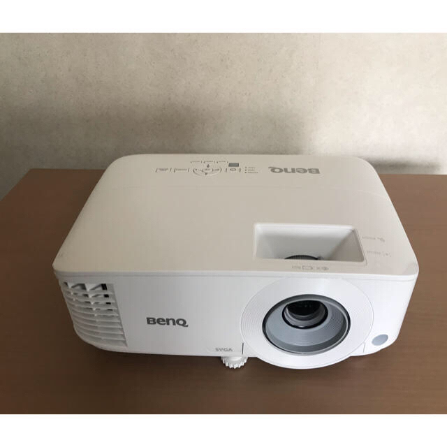 BenQ プロジェクター