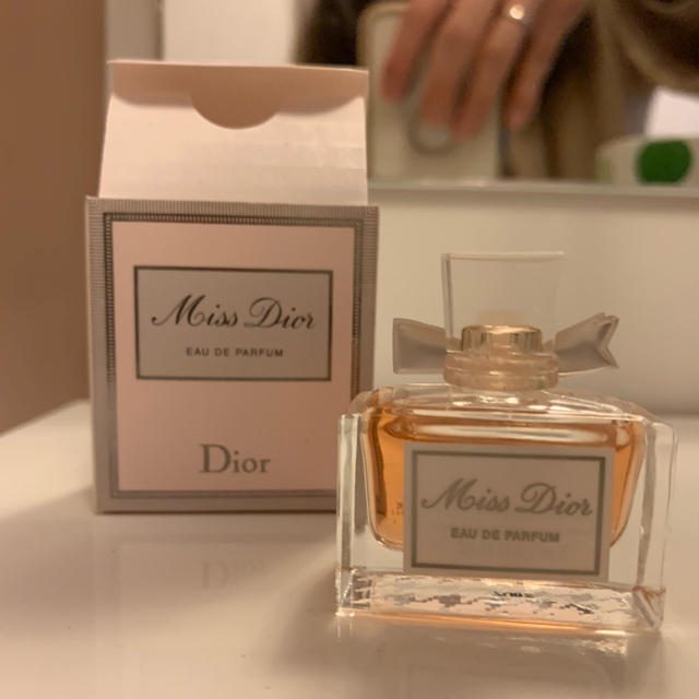 Dior(ディオール)のミスディオールオードゥパルファン コスメ/美容の香水(香水(女性用))の商品写真
