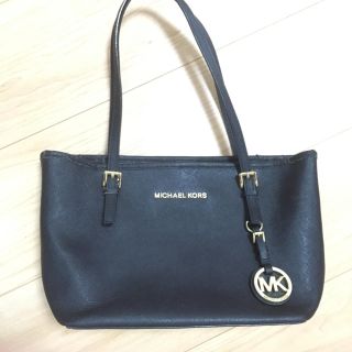 マイケルコース(Michael Kors)のマイケルコース ハンドバッグ(ハンドバッグ)