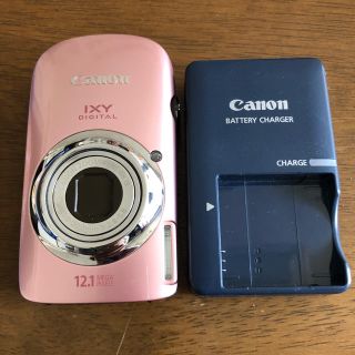 キヤノン(Canon)のひさりん様専用✳Canon デジカメ パールピンク ジャンク品(コンパクトデジタルカメラ)