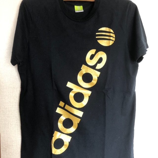 adidas(アディダス)のアディダスTシャツ メンズのトップス(Tシャツ/カットソー(半袖/袖なし))の商品写真