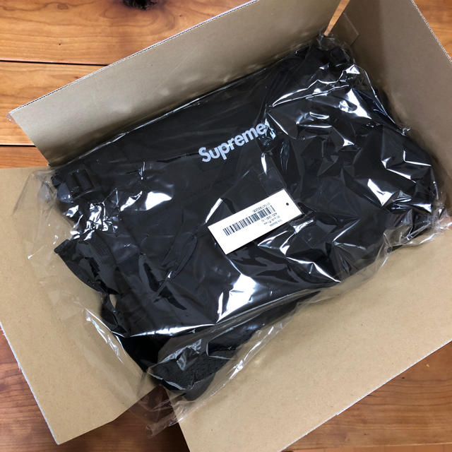 Supreme(シュプリーム)のSupreme Tote Backpack 黒 新品 メンズのバッグ(バッグパック/リュック)の商品写真