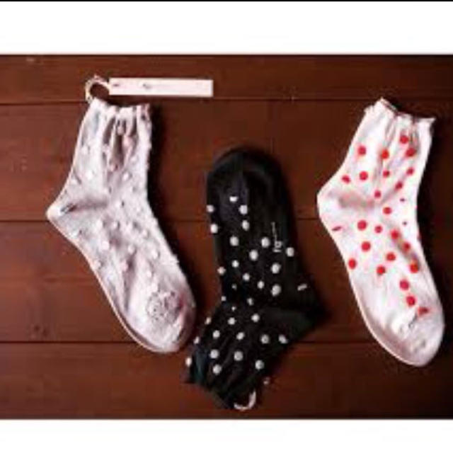 l'atelier du savon(アトリエドゥサボン)の今季 fig londonドットSOX★ レディースのレッグウェア(ソックス)の商品写真