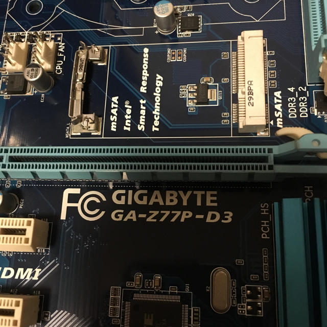 スマホ/家電/カメラga-z77p-d3 Gigabyte LGA1155チップセット マザーボード