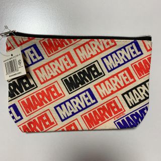 MARVEL の ポーチ(キャラクターグッズ)