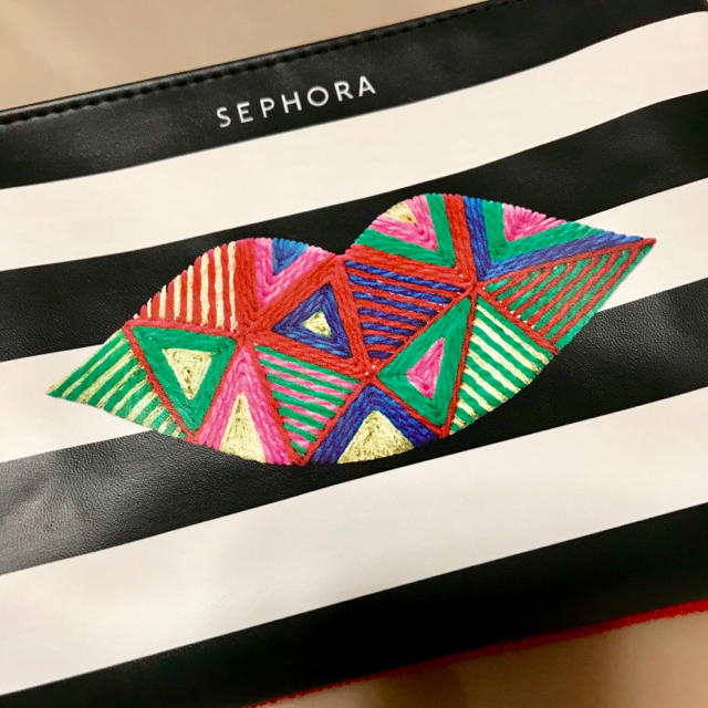 Sephora(セフォラ)のSEPHORAボーダー＆刺繍柄のポーチ  レディースのファッション小物(ポーチ)の商品写真