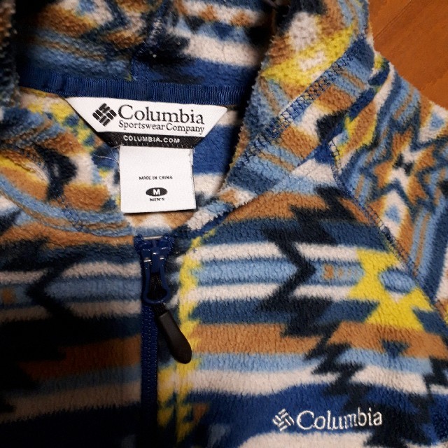 Columbia(コロンビア)のコロンビア　フリースパーカー メンズのジャケット/アウター(ブルゾン)の商品写真
