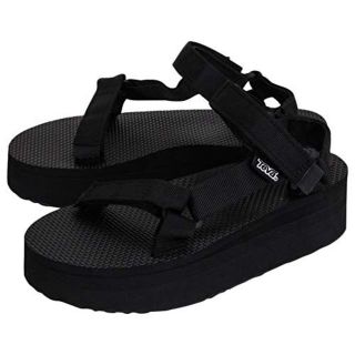 テバ(Teva)の【新品】TEVA FLATFORM UNIVERSAL　レディース　厚底(サンダル)