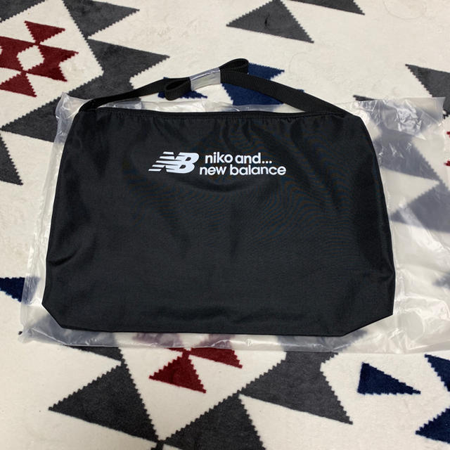 niko and...(ニコアンド)のニコ様専用 niko and コラボnewbalanceバック レディースのバッグ(ショルダーバッグ)の商品写真