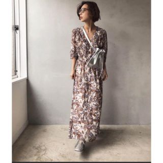 アメリヴィンテージ(Ameri VINTAGE)のGARDEN CHIFFON DRESS(ロングワンピース/マキシワンピース)