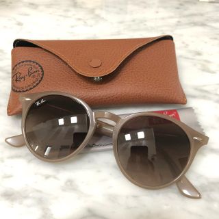 レイバン(Ray-Ban)の(美品)Ray-Ban サングラス ベージュ レディース(サングラス/メガネ)