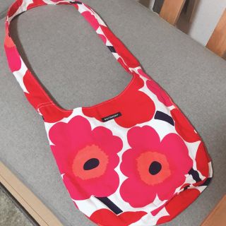 マリメッコ(marimekko)のマリメッコ💗ショルダーバッグ(ショルダーバッグ)