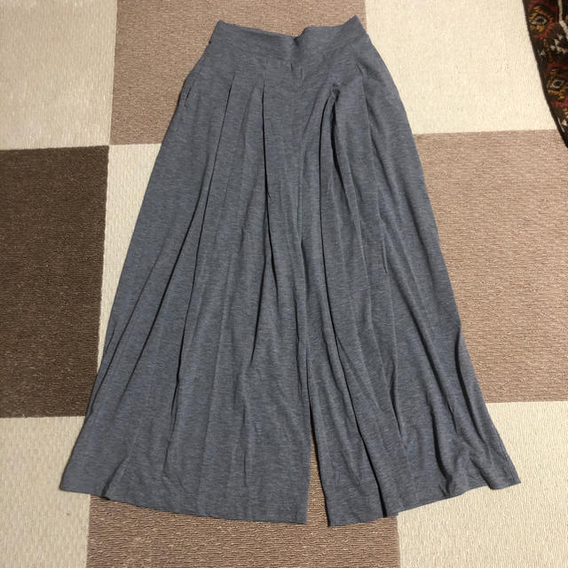 UNIQLO(ユニクロ)のNo.02 ☆ UNIQLO♡スカーチョ【S】 レディースのパンツ(その他)の商品写真