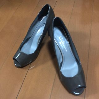 ダイアナ(DIANA)の美品 ダイアナ パンプス 23 1/2 グレー(ハイヒール/パンプス)