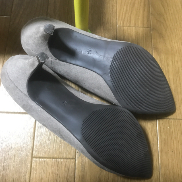 GU(ジーユー)のジーユー グレーパンプス レディースの靴/シューズ(ハイヒール/パンプス)の商品写真