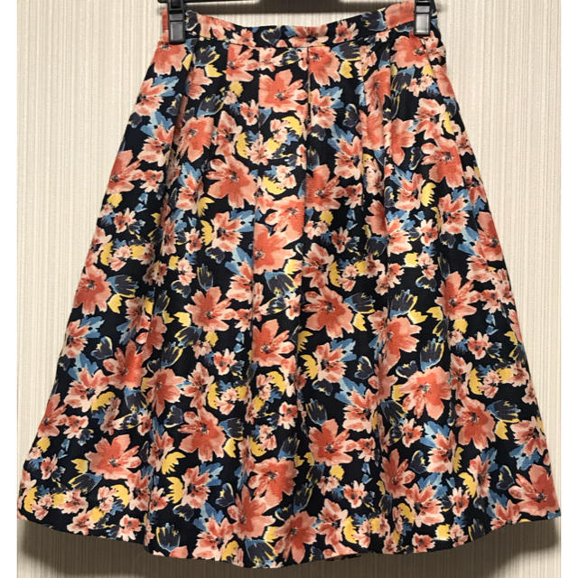 vis 花柄スカート レディースのスカート(ひざ丈スカート)の商品写真