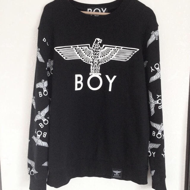 BOY LONDON★美品★ロゴ入り袖切り替えスウェット