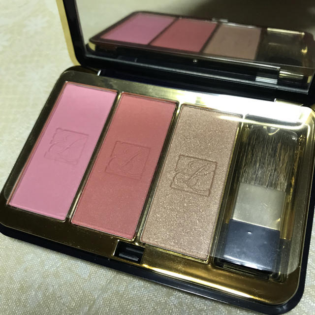 Estee Lauder(エスティローダー)の新品 エスティ ローダー チーク コスメ/美容のベースメイク/化粧品(チーク)の商品写真