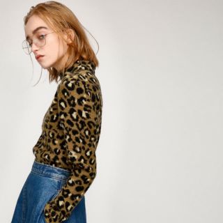 マウジー(moussy)のレオパードニット(ニット/セーター)