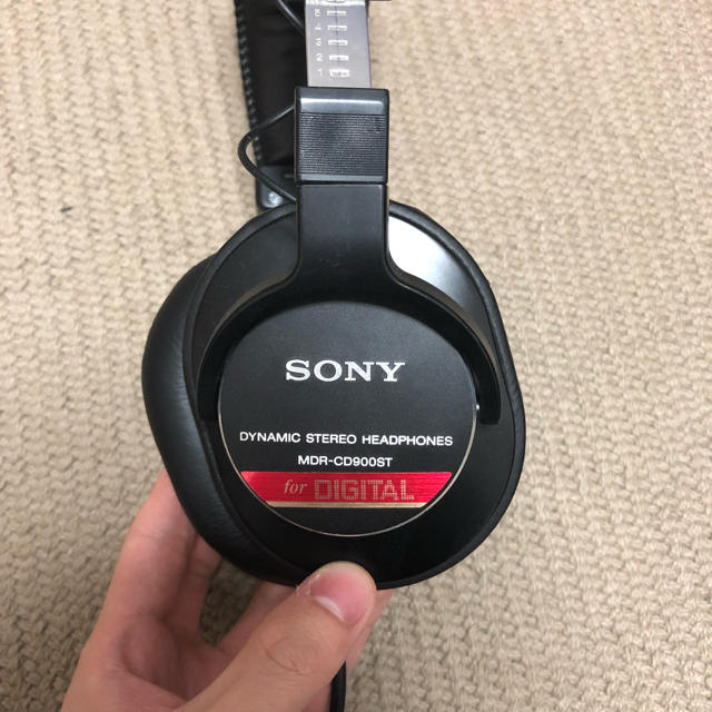 ヘッドフォン/イヤフォンSony mdr-cd900st