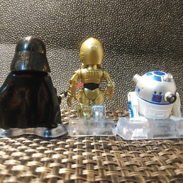 BANDAI(バンダイ)の3体セット 　コンバージ　ダースベイダー　C-3PO  R2-D2 エンタメ/ホビーのフィギュア(SF/ファンタジー/ホラー)の商品写真