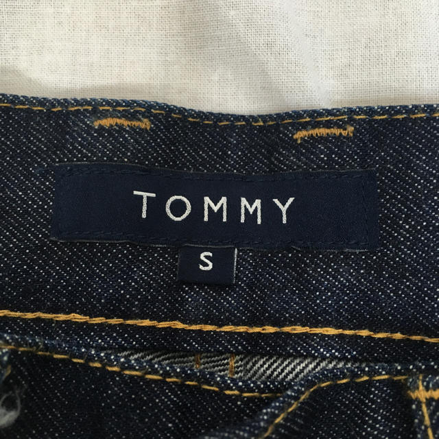 TOMMY(トミー)の【S】TOMMY デニム ペンキ加工 ジーンズ ストリート スリム トミー 濃紺 メンズのパンツ(デニム/ジーンズ)の商品写真