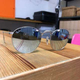 レイバン(Ray-Ban)のレイバン ラウンドメタル サングラス レア！早い者勝ち(サングラス/メガネ)