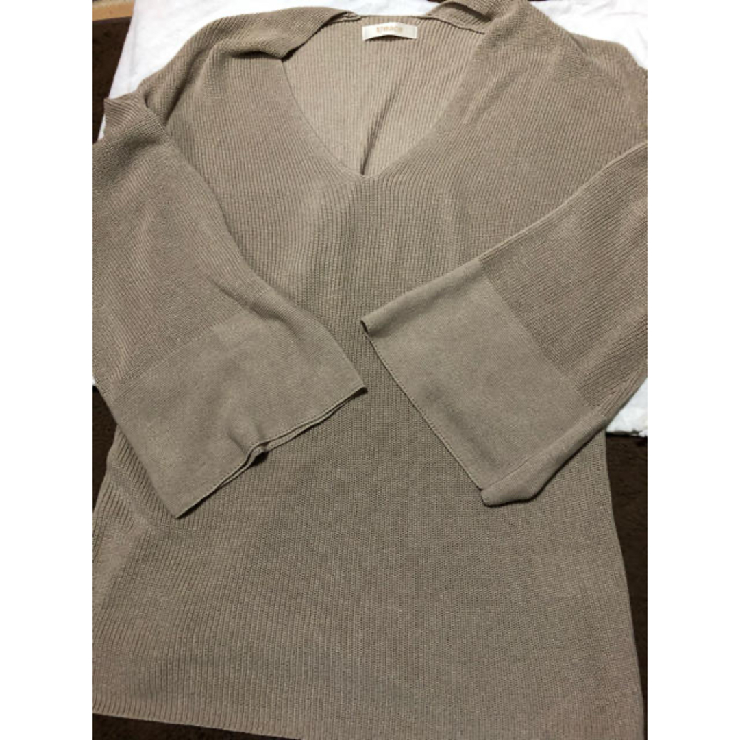d'un a' dix(アナディス)のアナディス  unaca Vネックニット レディースのトップス(ニット/セーター)の商品写真