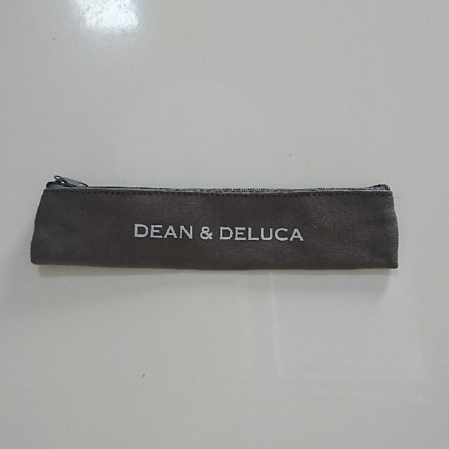 DEAN & DELUCA(ディーンアンドデルーカ)の⭐ちみや様専用⭐DEAN&DELUCAカトラリーポーチ レディースのファッション小物(ポーチ)の商品写真