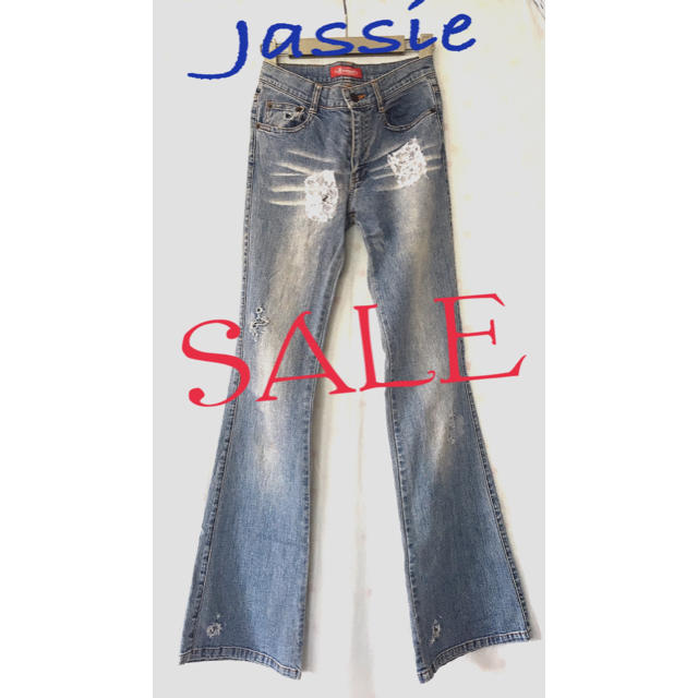 JASSIE(ジャッシー)のSALE中♦️【jassie/ジャッシー】ダメージデニム レディースのパンツ(デニム/ジーンズ)の商品写真