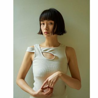 ビューティアンドユースユナイテッドアローズ(BEAUTY&YOUTH UNITED ARROWS)のリトルスージー 変形タンクトップ(タンクトップ)