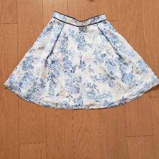 ミッシュマッシュ(MISCH MASCH)のミッシュマッシュ 花柄スカート ブルー(ひざ丈スカート)