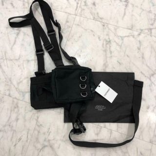 バレンシアガ(Balenciaga)のcozymost cozy most(ボディーバッグ)