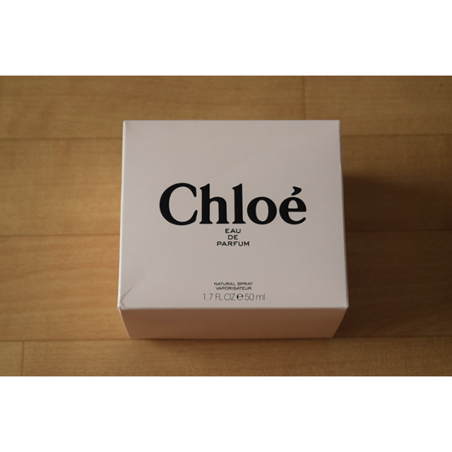 Chloe(クロエ)の【専用】Chloe クロエオードパルファム 50ml 新品2個セット コスメ/美容の香水(香水(女性用))の商品写真