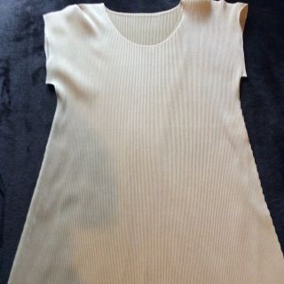 プリーツプリーズイッセイミヤケ(PLEATS PLEASE ISSEY MIYAKE)のチュニック(チュニック)