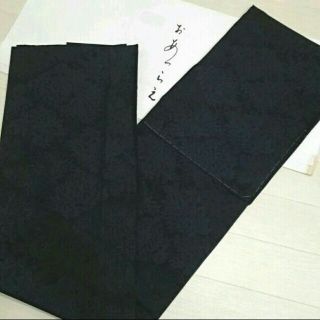 ◆大島紬◆美品◆夏着物◆単衣◆裄66.5㎝肩丈164㎝◆広襟◆仕付け糸◆
(着物)