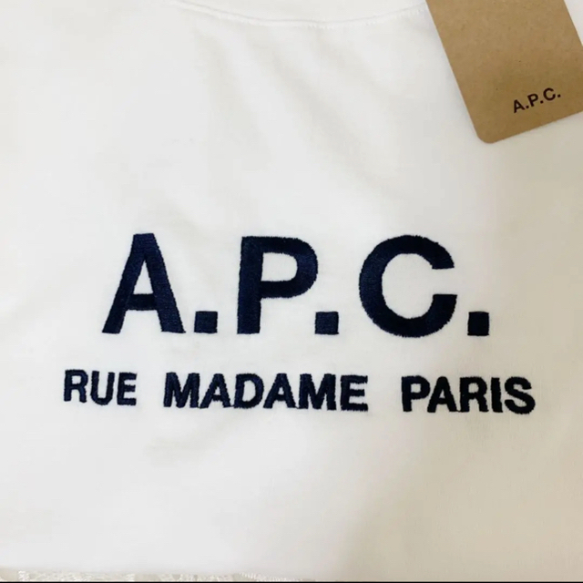 新品未使用 Mサイズ APC ロゴ刺繍 Tシャツ