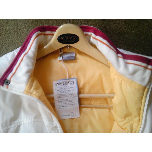 NIKE(ナイキ)のNIKE中綿ブルゾン レディースのジャケット/アウター(ブルゾン)の商品写真