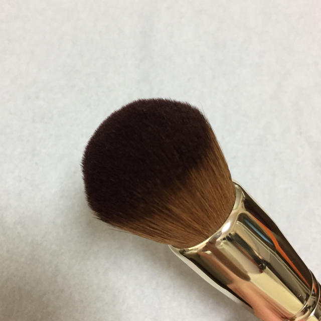 bareMinerals(ベアミネラル)のオンリーミネラル ファンデーションブラシ コスメ/美容のベースメイク/化粧品(その他)の商品写真