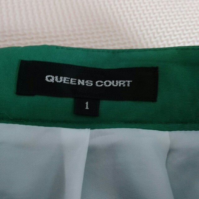 QUEENS COURT(クイーンズコート)の美品⭐クイーンズコート  スカート レディースのスカート(ひざ丈スカート)の商品写真