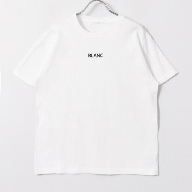 KBF(ケービーエフ)のスモールロゴTEE レディースのトップス(Tシャツ(半袖/袖なし))の商品写真