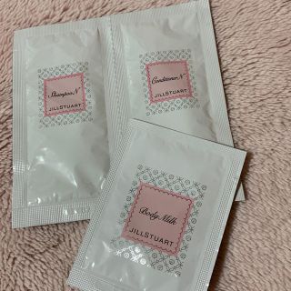 ジルスチュアート(JILLSTUART)のJILLSTUART 試供品3点セット(サンプル/トライアルキット)