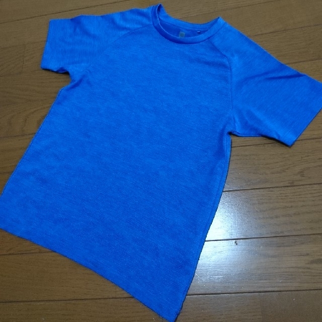 UNIQLO(ユニクロ)のユニクロ＊ドライTシャツ＊140cm キッズ/ベビー/マタニティのキッズ服男の子用(90cm~)(Tシャツ/カットソー)の商品写真