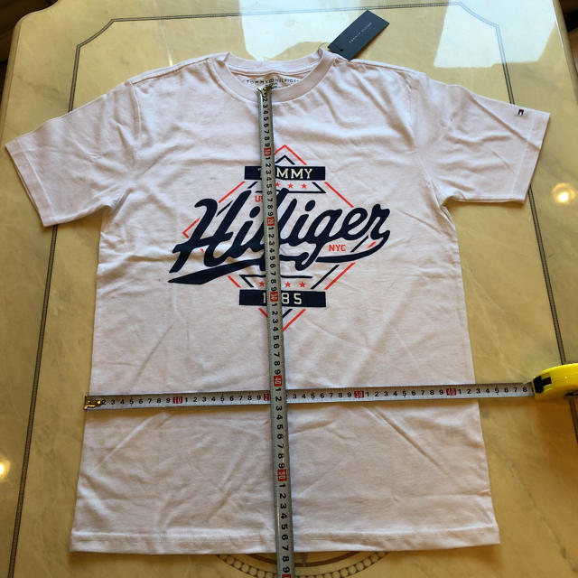 TOMMY HILFIGER(トミーヒルフィガー)のトミーヒルフィガー★Tシャツ★US size youthM(12/14)150位 キッズ/ベビー/マタニティのキッズ服女の子用(90cm~)(Tシャツ/カットソー)の商品写真